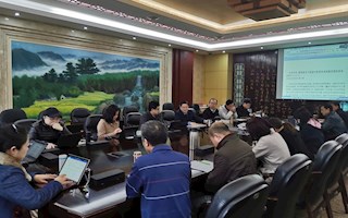 不忘初心牢记使命          学习贯彻全国中医药大会精神在行动